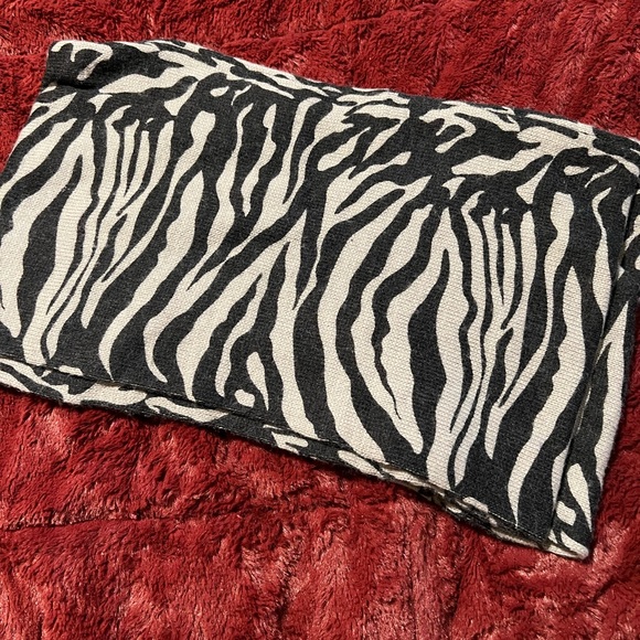 3 piece set with beret, infinity scarf and arm warmers, scarf - Picture 4 of 6